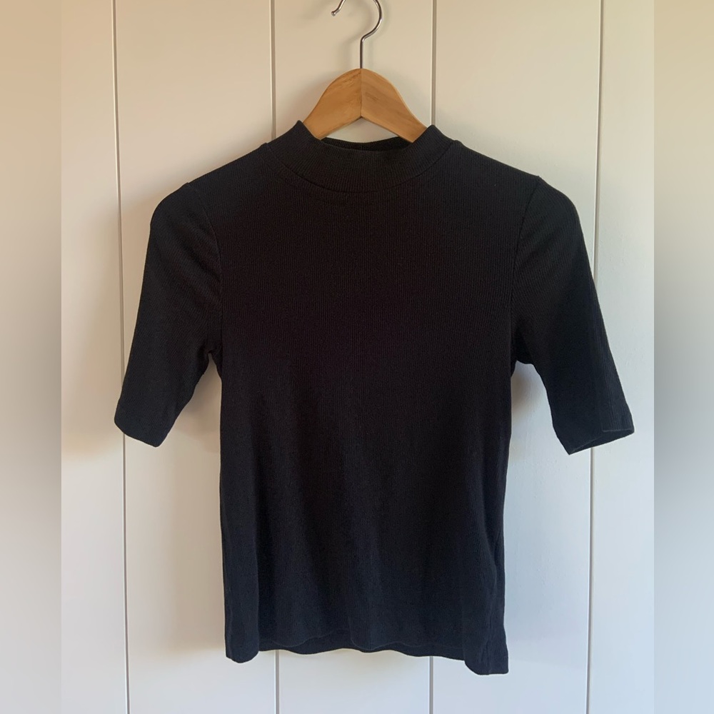 Black high neck top - Size Small